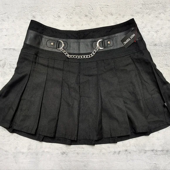 NWT Y2K Vintage Royal Bones Daang Goodman (Tripp) Black Pleated Skirt Women's XL - Picture 12 of 14